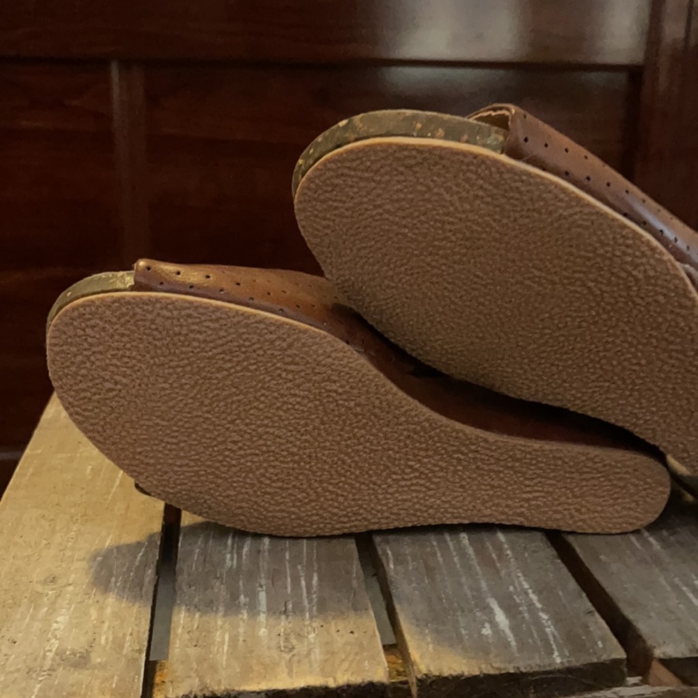 Wedges - Picture 3 of 4